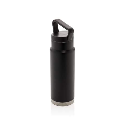 Mit dem Tragegriff auf dem Deckel lässt sich diese Stainless Steel Flasche mit Vakuum-Isolierung perfekt überall hin mitnehmen. Hält Ihre Getränke bis zu 5h warm und bis zu 15h kalt. Kapazität 650ml. BPA frei. Nur Handwäsche.<br /><br />HoursHot: 5<br />HoursCold: 15