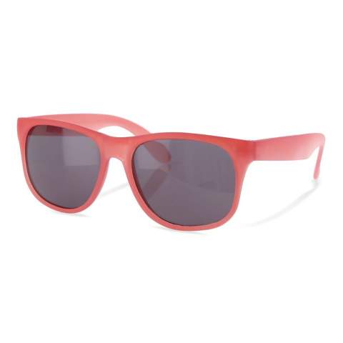 These white unique sunglasses change color when it comes in contact with sun light. This adds the element of surprise to a stylish pair of sunglasses. When the sunglasses haven't been in contact with the sun yet the color is white.