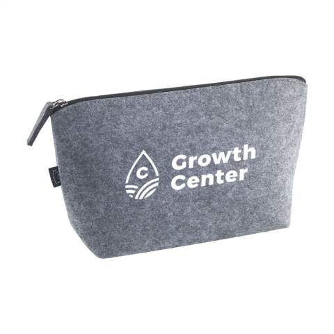 WoW! Multifunction 'Bag-in-Bag' accessory made from RPET felt. This felt comes from recycled PET bottles and recycled textiles. With zip. Ideal organizer for keeping individual items together. GRS-certified. Total recycled material: 85%.