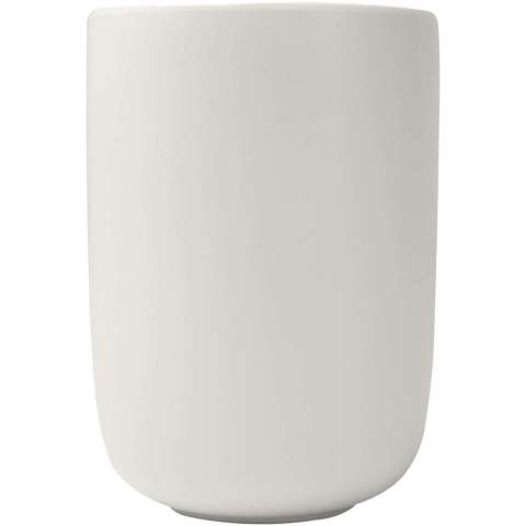 Enjoy your favourite hot beverages with the Male 2-piece 350 ml ceramic cup set. Perfectly sized for coffee, tea, or other drinks, each cup features a smooth finish and ergonomic design for a comfortable grip. The sleek, modern style adds elegance to any kitchen or café setting. With a generous 350 ml capacity, this set is ideal for those who prefer a larger, more satisfying serving.