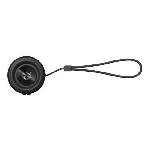 Dieser 3W-Lautsprecher hat nur ein Taschenformat, erzeugt aber überall einen kraftvollen Klang! Woher kommt dieser Bass? den liefert Oceanside mit seinem kleinen, aber leistungsstarken Subwoofer. Im Gegensatz zu vielen anderen kleinen Lautsprechern spielt Oceanside bis zu 17 Stunden (bei 50 % Lautstärke) und sorgt so für stundenlangen Groove. Gesamtanteil an recyceltem Material: 39 % basierend auf dem Gesamtgewicht des Artikels. Urban Vitamin-Artikel werden ohne PVC hergestellt und in kunststoffreduzierten Verpackungen verpackt.<br /><br />NumberOfSpeakers: 1<br />SpeakerOutputW: 3.00<br />PVC free: true