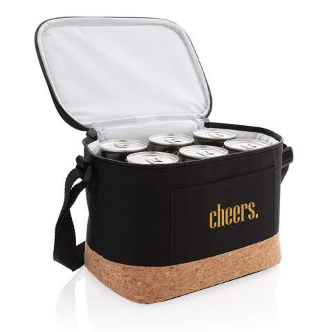 Halten Sie Ihre Getränke und Essen auf Temperatur bis Sie sie genießen möchten. Diese Kühltasche für bis zu 6 Dosen hat einen Schultergurt um sie auf vielerlei Arten tragen zu können.
