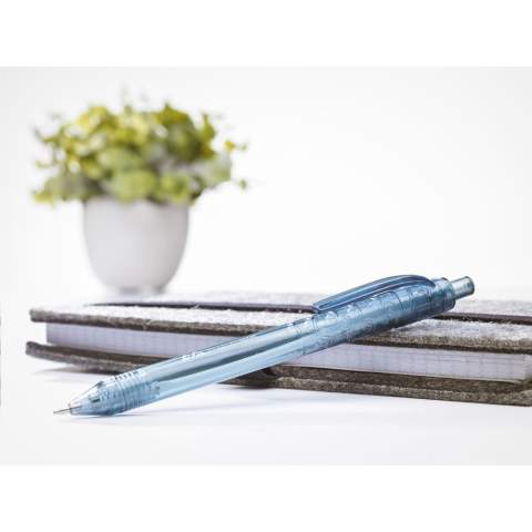 WoW! Blauwschrijvende balpen met transparante houder van 100% gerecycled PET.d uit gerecyclede PET-flessen. GRS-gecertificeerd.