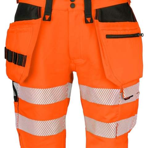 • short volledig in stretch voor meer comfort en bewegingsvrijheid  <br />• moderne pasvorm: smalle broekspijpen <br />• de zijkanten aan de bovenkant zijn niet in stretch om de broek stabliteit te geven<br />• ventilatie in de taille door geperforeerde tailleband<br />• ruime beenzakken aan beide zijden, telefoonzak met magneetsluiting<br />• linkerzak: beenzak voor gereedschap en pennen<br />• rechterzak: meterzak en zak met mesknoop<br />• lus voor badgehouder<br />• spijkerzakken en achterzakken zijn versterkt met Cordura®<br />• mogelijkheid om het MOLLE-systeem te bevestigen aan beide zijden<br />• door het contraststiksel los te maken aan de achterzijde van de spijkerzakken, mogelijkheid om de spijkerzakken te verwijderen indien nodig