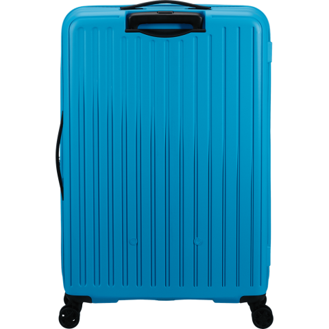 Maak kennis met Rejoy, een opvallende koffercollectie met heldere kleuren die een uitzonderlijke energie uitstralen. Verplaats je overal soepel dankzij de dubbele wielen en houd je spullen veilig achter het TSA-slot. Voor nog meer fun, kan je jouw koffer personaliseren zoals je wenst: kleef er letters en emoji's op om jouw avonturen helemaal uniek te maken. Reizen was nog nooit zo fijn!