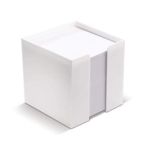 Cube box with white paper. Printing is possible on each individual sheet. Circa 800 wood-free sheets. Each cube comes shrink wrapped. 90g/m².