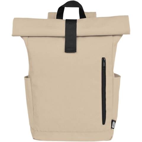 Sac à dos pratique, robuste et déperlant en polyester recyclé GRS doté d'un grand compartiment intérieur avec un compartiment pour ordinateur portable de 15,6", d'une poche frontale zippée et de 2 poches latérales. Dos rembourré, bretelles réglables et rembourrées, boucle de transport et fermeture auto-agrippante très pratique. Le sac idéal pour un usage quotidien, avec une empreinte écologique minimale.