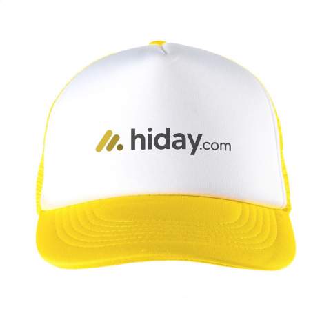 Baseball cap with pre-shaped foam front, foam flap and plastic backside in mesh fabric for optimal ventilation. Adjustable plastic strap.