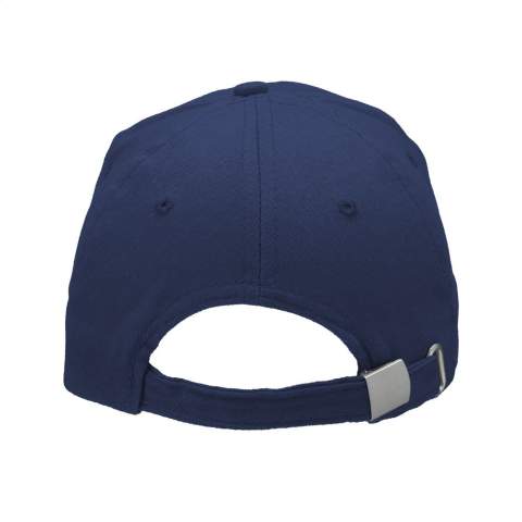 Casquette baseball dans une qualité extra lourde en 100 % coton peigné avec visière préformée et fermeture par clip métallique réglable à l'arrière.