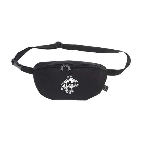 WoW! Practical hip bag made from recycled material. The outside of this bag is made from 600D RPET polyester. The inside is made from RPET PVC. This hip bag has a zipper and an adjustable strap with a plastic click closure. Ideal for storing personal items during sporting activities, holidays or festivals. Capacity approx. 1.5 litres. GRS certified. Total recycled material: 96%.