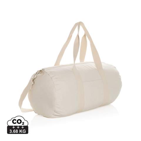 De Impact AWARE™ 285 g/m² gerecyclede canvas reistas ongeverfd is de perfecte manier om je benodigdheden voor een korte reis mee te nemen. Deze ruime reistas biedt voldoende ruimte voor je essentials. Het gerecyclede canvas is ongeverfd en gebruikt in zijn ruwe vorm, zonder chemicaliën van verven of bleken. Met AWARE™ tracer die het echte gebruik van gerecyclede materialen valideert. 2% van de opbrengst van elk verkocht Impact-product wordt gedoneerd aan Water.org. Samenstelling 70% gerecycled katoen, 30% gerecycled polyester.<br /><br />PVC free: true