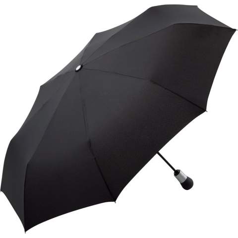 Sportlicher Oversize-Taschenschirm mit Auf-/Zu-Automatik und exklusivem Schalthebelgriff
