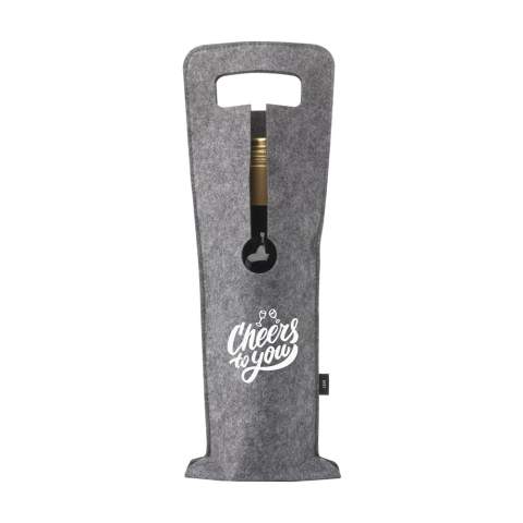 WoW! Trendy wijnfleshouder van RPET-vilt. Deze  wijngeschenkverpakking biedt ruimte aan 1 fles wijn (niet inbegrepen) met een doorsnede van ca. 7,5 cm. GRS-gecertificeerd. Totaal gerecycled materiaal: 95%.