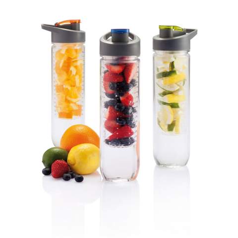 800ml Tritan bottle with fruit infuser compartment. Infuse your water with a load of vitamins and flavour by adding fresh fruits into the infuser compartment. The infuser compartment can also be used to chill your water by adding ice cubes.