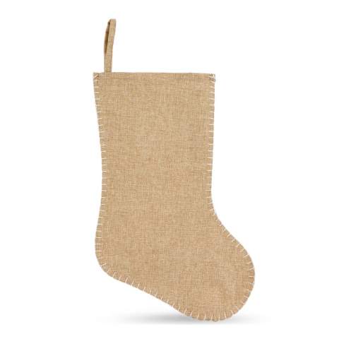 Rustique et charmant, ce bas de Noël de style jute est un complément parfait au décor traditionnel des fêtes de fin d'année. Les coutures en bordure ajoutent une touche artisanale, ce qui en fait un bas idéal à remplir de surprises festives.