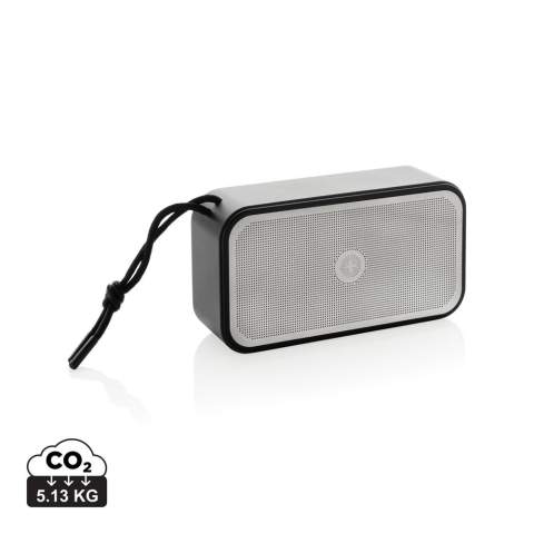 De Swiss Peak RCS Recycled Aluminium 10W Speaker levert krachtige, hoogwaardige audio met diepe, resonante bassen dankzij de geïntegreerde subwoofer en twee 5W speakers. Ontworpen voor uitzonderlijke geluidsprestaties, beschikt hij over BT 5.3 voor naadloze connectiviteit en automatisch koppelen, voor moeiteloze installatie met uw apparaten. Met een 1200mAh polymeer Li-ion batterij biedt de speaker tot 5 uur speeltijd op 50% volume en is volledig opgeladen in slechts 2,5 uur via de meegeleverde USB-C naar USB-C kabel. Extra functies zijn onder andere een USB-C poort en AUX poort. De speaker is gemaakt van RCS gecertificeerd gerecycled aluminium. RCS (Recycled Claim Standard) is een standaard om het gerecyclede materiaal van een product te verifiëren in de gehele toeleveringsketen. Totaal gerecycled materiaal: 40% gebaseerd op het totale artikelgewicht. Deze speaker is PVC-vrij en verpakt in een FSC-gecertificeerde geschenkdoos. Met draagriem van RPET<br /><br />NumberOfSpeakers: 2<br />SpeakerOutputW: 10.00<br />PVC free: true