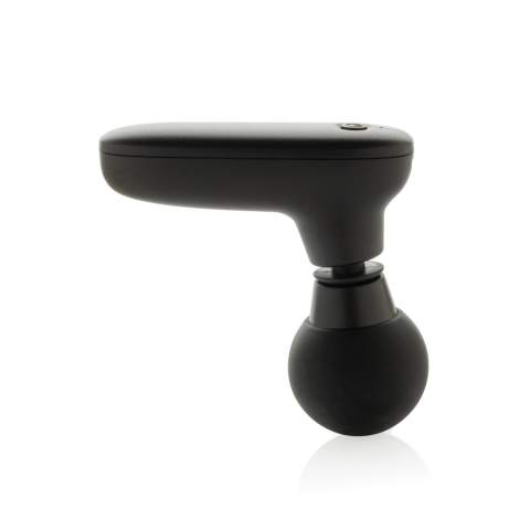 Découvrez précision et confort avec le pistolet de massage Revix. Ce pistolet allie un design innovant à des matériaux haut de gamme pour un soulagement et une relaxation intenses. Compact et léger, il est idéal pour une récupération en déplacement ou à domicile. Sa batterie lithium haute performance offre jusqu'à 3,5 heures d'autonomie avec une charge complète. Sa poignée ergonomique en silicone assure une prise en main confortable, tandis que le port USB-C intégré permet une recharge rapide et efficace. Le voyant lumineux vous informe de l'état de charge et de la charge, tandis que le câble USB-C noir en rTPE inclus est pratique. Fabriqué en ABS recyclé certifié RCS. La norme RCS (Recycled Claim Standard) vérifie le contenu recyclé d'un produit tout au long de sa chaîne d'approvisionnement. Contenu recyclé total : 37 % du poids total de l'article. L'article et les accessoires sont sans PVC et emballés dans un emballage FSC®.<br /><br />PVC free: true