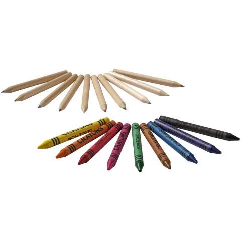 9 crayons de cire de couleur et 10 crayons de couleur dans une boîte en carton avec fenêtre en plastique. Marquage indisponible sur les composants.