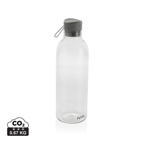The Atik bottle is excellent if you value lightweight portability and minimalistic design. Ideal for hydrating on the go. The body of the bottle is made from 100% RCS certified RPET. RCS certification ensures a completely certified supply chain of the recycled materials. Hand wash only. This product is for cold drinks only. Total recycled content: 86% based on total item weight. BPA free. Capacity 1000ml. Including FSC®-certified kraft packaging. Repurpose the box into a phone holder, pencil holder or flower pot!