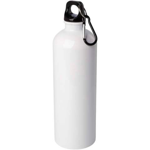 Blijf altijd gehydrateerd met deze duurzame maar lichtgewicht 750 ml waterfles van RCS-gecertificeerd gerecycled roestvrij staal. Het is de perfecte metgezel voor sport, daguitstapjes of voor gebruik op kantoor. De enkelwandige Oregon-fles heeft een draaideksel en biedt voldoende ruimte om elk soort logo toe te voegen. Klem de bevestigde karabijnhaak (niet geschikt om mee te klimmen) stevig vast aan een tas om deze niet te verliezen.