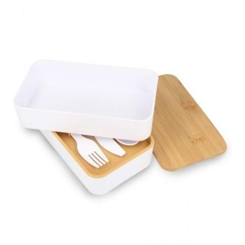 Eco-friendly lunch box crafted from recycled polypropylene (PP) and bamboo, featuring a convenient polyester elastic closure. A sustainable choice for your meals on the go.