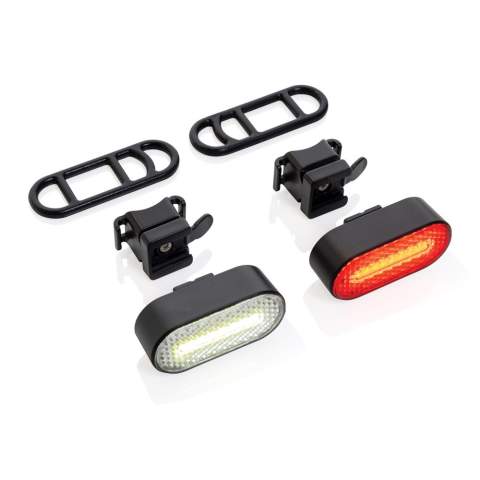 USB-oplaadbare set fietsverlichting voor en achter, gemaakt van gerecycled RCS-ABS.  De lamp van 1 W ondersteunt tot 2,5 uur gebruik na één keer opladen. Wanneer hij leeg is, kan hij eenvoudig binnen 1 uur worden opgeladen via de type C-ingang. Met 400 mAh-batterij. De fietslamp 5 lichtmodi (sterk, medium, langzaam knipperend, snel knipperend en ademend) Met 60 lumen licht voor optimaal zicht. Verpakt in plasticvrije FSC-mixdoos. Totaal gerecycled materiaal: 43% op basis van het totale gewicht van het artikel. RCS-certificering zorgt voor een volledig gecertificeerde toeleveringsketen van de gerecyclede materialen. PVC-vrij. Inclusief gerecyclede TPE type C laadkabel. IPX4 waterdicht.<br /><br />Lightsource: COB LED<br />LightsourceQty: 9<br />PVC free: true
