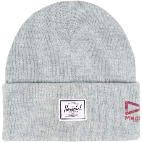 Blijf het hele jaar door comfortabel met de Herschel Elmer Beanie, een veelzijdig accessoire dat een urban stijl combineert met comfort de hele dag door. Deze beanie van zacht acryl heeft een goede pasvorm die warmte vasthoudt en ademend comfort biedt. Het strakke, minimalistische ontwerp en de klassieke manchet zijn ideaal voor dagelijks gebruik.