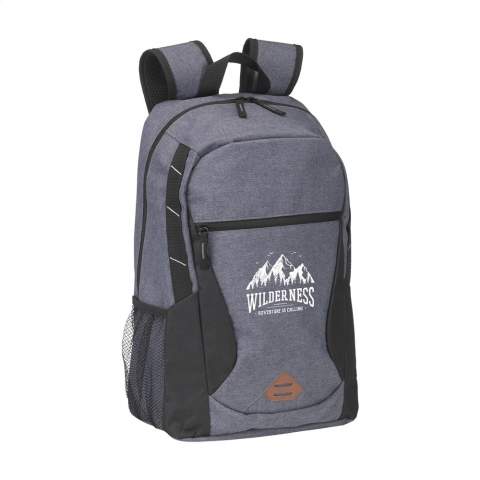 Backpack made of 600D/300D polyester. With royal main storage, front pocket with zipper, mesh pocket, adjustable, padded mesh shoulder straps, padded backside and hanging loop.