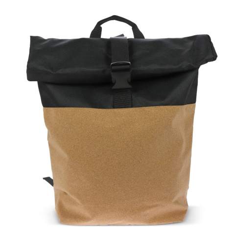 Wir stellen unseren Rolltop-Rucksack aus nachhaltigen Materialien vor - Kork und R-PET. Er vereint Stil und umweltbewusstes Design und verfügt über einen aufrollbaren Deckel zur flexiblen Aufbewahrung, der aus recycelten PET-Flaschen und natürlichem Kork hergestellt wird. Erweitern Sie Ihre Reise und minimieren Sie gleichzeitig Ihren ökologischen Fußabdruck.