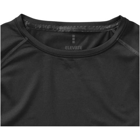 Self fabric collar. Crew neck. Raglan sleeves. Stretch fabric. Narrow flatlock stitching details. Satin neck tape. Double needle stitching detail. Reflective details. Heat transfer main label for tagless comfort.