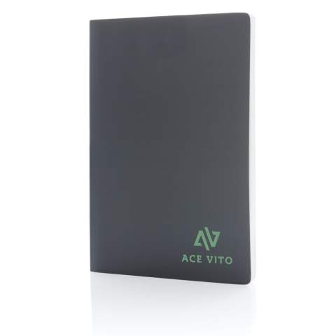 Stop au greenwashing! Carnet de note de la gamme IMPACT en papier de pierre! Le papier de pierre se compose principalement de poudre minérale (80%) liée avec (20%) de HDPE non toxique. Ni eau ni détergeant ne sont utilisés à la fabrication, contrairement à la production de papier traditionnel. Une tonne de papier de pâte de bois traditionnelle utilise 2770 litres d'eau et 18 arbres. Ce magnifique cahier en papier A5 en pierre en utilise zéro! Papier doux au toucher et velouté pour une écriture fluide. 64 feuilles / 128 pages de papier pierre ligné blanc 170 g / m2. La couverture est également entièrement faite de papier de pierre. Économisez de l'eau et utilisez de véritables matériaux durables. En mettant l'accent sur l'eau, 2% des recettes de chaque produit Impact vendu seront reversés à Water.org.<br /><br />NotebookFormat: A5<br />NumberOfPages: 128<br />PaperRulingLayout: Pages lignées
