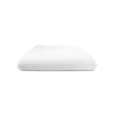 De T1-WAFFLET Waffle Towel White wafel handdoek van 100 x 150 cm is ideaal voor een dagje wellness, vakantie of fitness.<br />De stof is licht geweven en valt soepel om je lichaam.<br />Door het lichte gewicht gaat de handdoek gemakkelijk mee op reis.<br />De handdoeken blijven lang zacht door het hoogwaardige gekamde katoen. Door het hoge vochtgehalte is het een ideaal nadat je uit bad komt.