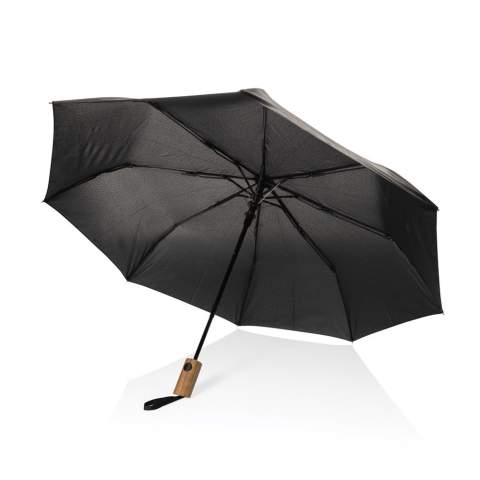Mini parapluie compact à 3 sections et ouverture automatique, est de la taille idéale à garder pour votre sac à main ou dans sa voiture en cas d'imprévu. Armature en métal, de baleines en fibre de verre avec poignée en bois d'acacia certifié FSC®. La canopée est fabriquée en polyester recyclé qui comprend un traceur AWARE™ pour les matériaux recyclés authentiques. 2 % des recettes de chaque produit Aware™ vendu seront reversés à Water.org. Veuillez noter que le manche en bois d'acacia peut présenter quelques différences de couleur et de texture. Cela ne compromet pas sa fonctionnalité ou sa durabilité.<br /><br />UmbrellaMechanism: Ouvrir automatiquement, fermer manuellement<br />IsStormproof: true
