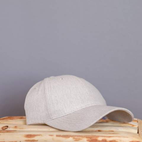 Die Milo AWARE™ 6-Panel-Heather-Kappe wurde aus 70% recycelter Baumwolle und 30% recyceltem Polyester (bei den natural Variante: 80% recycelte Baumwolle und 20% recyceltes Polyester) mit dem AWARE™ Tracer hergestellt und hat eine Metallschnalle. Mit AWARE™ wird die Verwendung von echten recycelten Gewebematerialien und die Angaben zur Wasserreduzierung durch disruptive physische Tracer und Blockchain-Technologie garantiert. Sparen Sie Wasser und verwenden Sie tatsächlich recycelte Stoffe. Weiterhin werden 2% des Erlöses jedes verkauften Impact-Produkts an Water.org gespendet. Größe: 58cm.