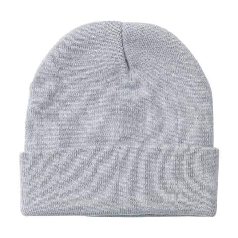WoW! Knitted hat with fold over. Made from 100% RPET polyester. A popular item, keeps you nice and warm with good quality material. One-size. With black label for decoration. GRS-certified. Total recycled material: 100%.