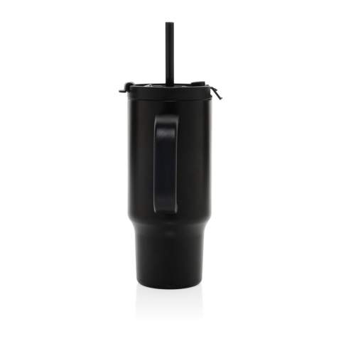 Maak kennis met de Cruiser, de perfecte metgezel voor een leven in beweging. Uniek lekvrij ontworpen deksel. Ontworpen met een capaciteit van 480 ml en vervaardigd uit 73% gerecycled roestvrij staal. Of je nu pendelt, naar de sportschool gaat, of aan je bureau werkt, de Cruiser zorgt ervoor dat je gehydrateerd blijft, waar de dag je ook brengt. De comfortabele handgreep en slanke vorm passen moeiteloos in de meeste bekerhouders, terwijl het duurzame, dubbelwandige, vacuümgeïsoleerde ontwerp je drankjes op de perfecte temperatuur houdt. Uitgerust met een morsbestendige schroefdeksel kun je direct drinken of gebruikmaken van het meegeleverde rietje van gerecycled staal met een zachte siliconen tip.Handwas wordt aanbevolen om de kwaliteit te behouden. Gecertificeerd met RCS, waardoor de Cruiser een volledig traceerbare en gecertificeerde toeleveringsketen garandeert. Totale gerecyclede inhoud: 73% van het totale gewicht van het product. BPA-vrij.<br /><br />HoursHot: 5<br />HoursCold: 15