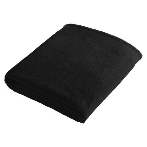 These large, soft and thirsty beach towels are beautiful inside and outside: they are 100% Organic. They are therefore clean, safe and are skin-friendly. Better for you and for the world! 