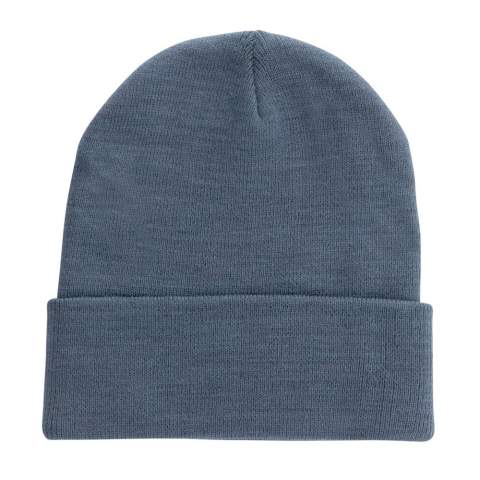 Bonnet en fil Polylana®. Polylana® est fabriqué à partir d'un mélange de matériaux bruts et recyclés pour créer une fibre innovante avec des caractéristiques similaires à la fibre acrylique ou à la laine. Polylana® utilise moins d'eau et d'énergie que du 100% acrylique. Avec AWARE ™,  l'utilisation de matériaux textiles recyclés authentiques et les allégations d'impact sur la réduction de la consommation d'eau sont garanties. 2% des recettes de chaque produit Impact vendu seront reversés à Water.org. Modèle simple et confortable, adapté à tous.  Les économies d'eau sont basées sur des chiffres par rapport à de la fibre conventionnelle. Les économies d'eau sont basées sur des chiffres par rapport à de la fibre conventionnelle. Cette indication est basée sur des données d'ACV fiables telles que publiées par Textile Exchange dans leur Material Snapshots 2016.  Composition : 30% polyester recyclé, 30% polyester, 40% acrylique.