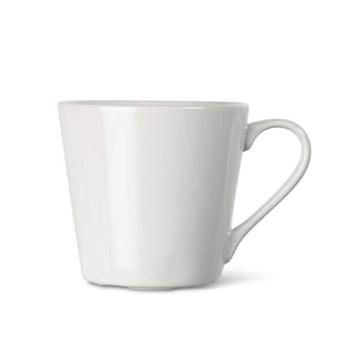 Brazil, der beliebteste Kaffeebecher von Sagaform. Erhältlich in schönen Farben, finden Sie sicher eine, die zu Ihnen passt. Die Brazil-Tassen haben auf der Unterseite Abflusskanäle, durch die das Wasser nach dem Waschen in der Maschine abfließen kann. Die Tassen sind aus strapazierfähigem Steingut hergestellt, das sowohl spülmaschinen- als auch mikrowellenfest ist.