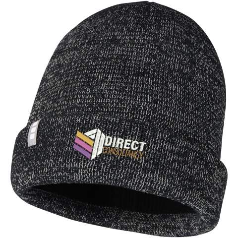 The Rigi beanie has added reflective details which does not only add a modern and dynamic touch to your look, but also ensure that you stay visible and safe in low-light conditions. Made from polyester and acrylic at a 9-gauge density, the beanie offers durability and a soft, cozy feel. 