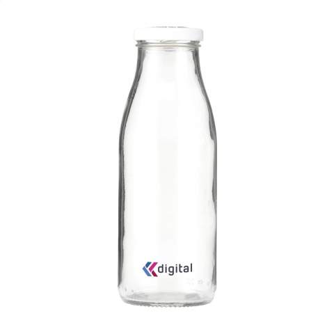 WoW! A sustainable, reusable drinking bottle made from 20 up to 40% recycled glass. With a metal screw cap, this bottle is very eye-catching and the design feels good in your hand. Perfect for the office, home or camping. You will be using this bottle for years. If you to dispose of the bottle, it will be recycled again. Capacity 500 ml.