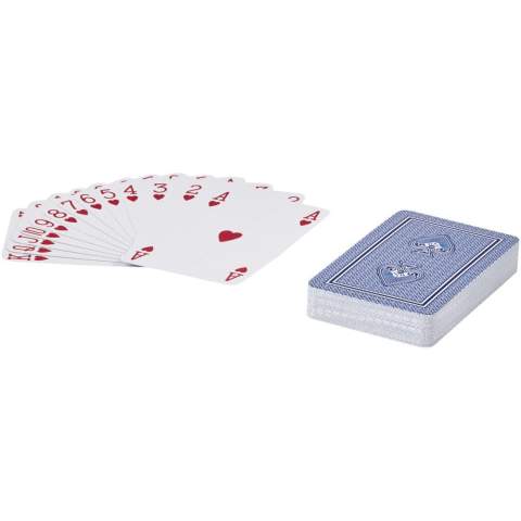 Jeu de cartes classique en papier certifié avec 54 cartes à jouer (dont 2 jokers). Livré dans une boîte en papier certifié issu de sources durables. Avertissement ! Ne convient pas aux enfants de moins de trois ans. Petites pièces. Risque d'étouffement.