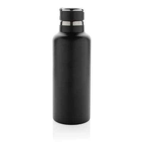 Diese ultimative Stainless-Steel-flasche mit Trinkschnauze hält Ihr Getränk bis zu 5 Stunden warm oder bis zu 15 Stunden kalt. Hergestellt aus RCS-zertifiziert (Recycled Claim Standard) recycelten Materialien. Die RCS-Zertifizierung gewährleistet eine vollständig zertifizierte Lieferkette für die recycelten Materialien. Gesamter recycelter Inhalt: 83%, bezogen auf das Gesamtgewicht des Artikels. BPA-frei. Nur Handwäsche Fassungsvermögen 600ml. Nur Handwäsche. Einschließlich FSC®-zertifizierter Kraftverpackung.<br /><br />HoursHot: 5<br />HoursCold: 15