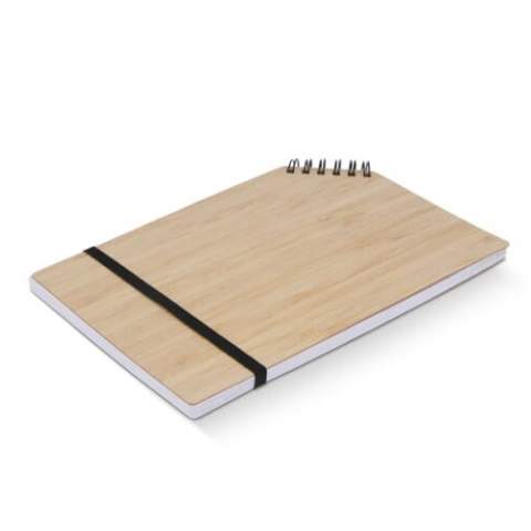 Verbeter je notities met ons A5 Bamboo notitieboek met hoekbinding. Dit milieuvriendelijke meesterwerk is zorgvuldig gemaakt van duurzaam bamboe en heeft een unieke hoekband voor extra stijl.