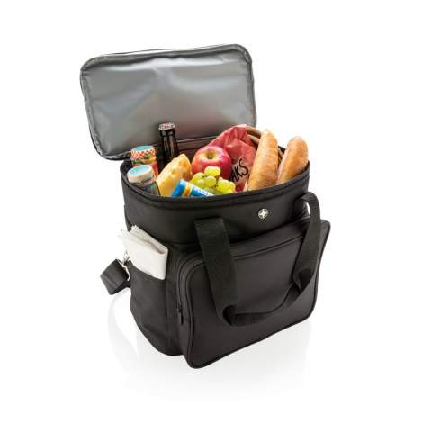 Deluxe 1680D and 600D polyester cooler bag with extra-large zipped main compartment and front sleeved pocket. Fits up to 20 cans. Double reinforced carrying handles. Removable adjustable shoulder strap.