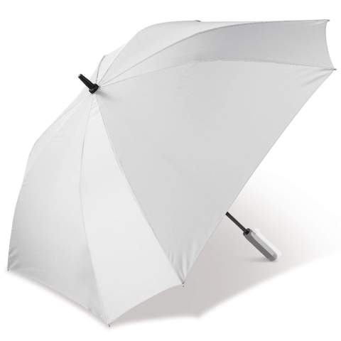 Voyagez avec style avec ce grand et luxueux parapluie. Son design carré frappant crée une plus grande surface et est assez grand pour deux personnes. Le cadre s'ouvre automatiquement, est entièrement en fibre de verre et à l'épreuve du vent. Facile à emporter avec la manche pratique