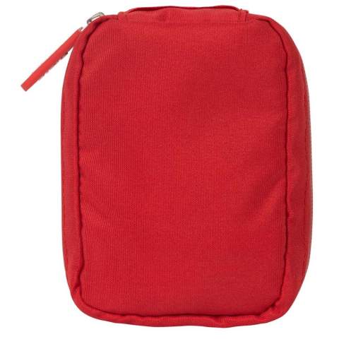 Kit de premiers secours MDR classe 2a. L’étui en nylon contient 59 pièces d’équipement de premiers secours d’une durée de conservation de 5 ans. Contenu : 40 pansements résistants à l’eau, 6 écouvillons secs, 4 tampons nettoyants pour la peau, 2 pansements de premier secours, 1 bandage élastique, 1 paire de ciseaux, 1 pince à épiler métallique, 1 compresse de coton pour brûlures, 1 paire de gants jetables, 1 rouleau de sparadrap et 1 mode d’emploi.