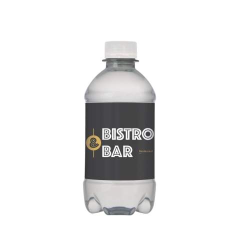 330 ml bruisend natuurlijk bronwater in een R-PET fles met draaidop. Kleur dop transparant.