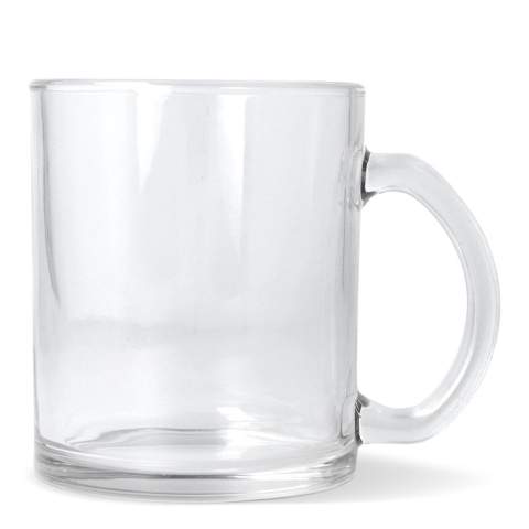 Dieser massive Glasbecher hat eine durchscheinende Oberfläche, die Ihren Getränken einen einzigartigen und stilvollen Look verleiht. Dieser Becher ist mit einer speziellen Beschichtung für den Sublimationsdruck versehen.