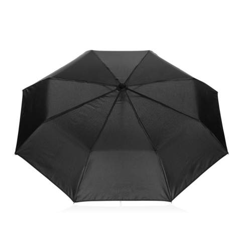 Le Vito est un parapluie de 21 pouces à ouverture/fermeture automatique avec fonction anti-tempête. Il est équipé d'un manche en acier et d'une armature en fibre de verre. 8 baleines, 8 panneaux ; parapluie à 3 sections. De plus, le parapluie est doté d'un traceur AWARE™ qui valide l'utilisation de matériaux recyclés, ce qui en fait un meilleur choix. De plus, 2 % des recettes de chaque produit Aware™ vendu sont reversés à Water.org.<br /><br />UmbrellaMechanism: Ouvrir/Fermer automatiquement<br />IsStormproof: true